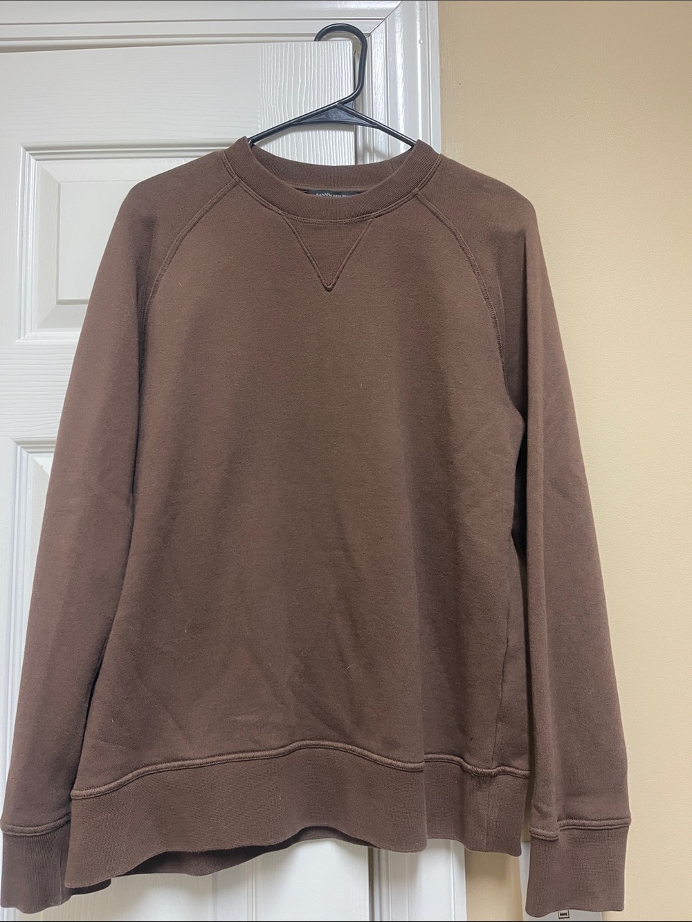 Banana Republic Men's Crewneck Sweatshirt - Brown